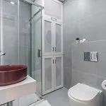 Modern Maisonette In Swieqi - 2 Bedrooms 아파트 *